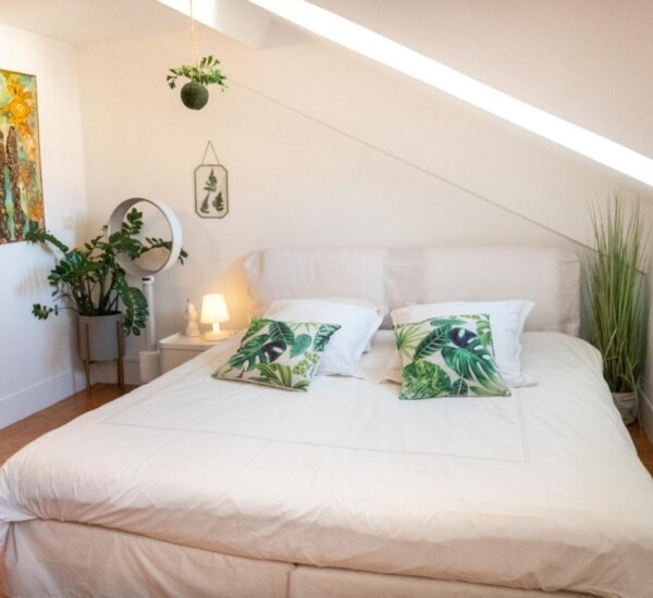 Oreiller à mémoire de forme vs oreiller en plumes : quel est le meilleur choix pour vous ? 4 taie d'oreiller