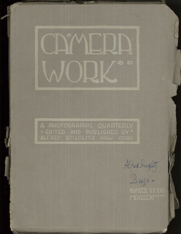 (REVUE) CAMERA WORK,